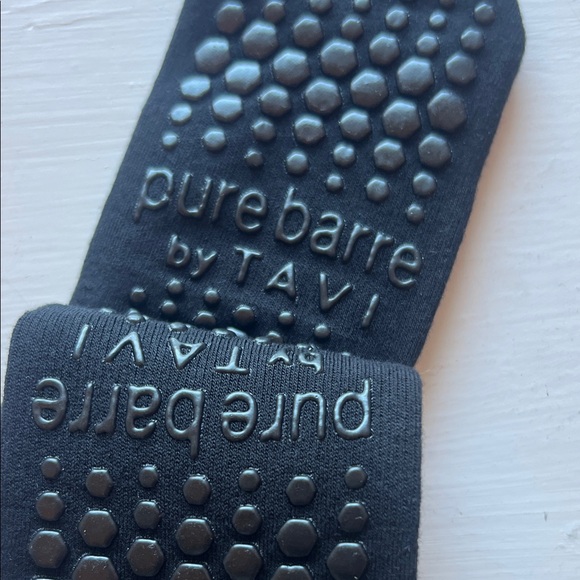 Pure Barre by Tavi Black and Red Grip Socks - Picture 5 of 6